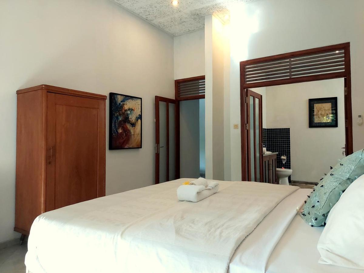 Villa Kelapa Lovina  Exterior photo